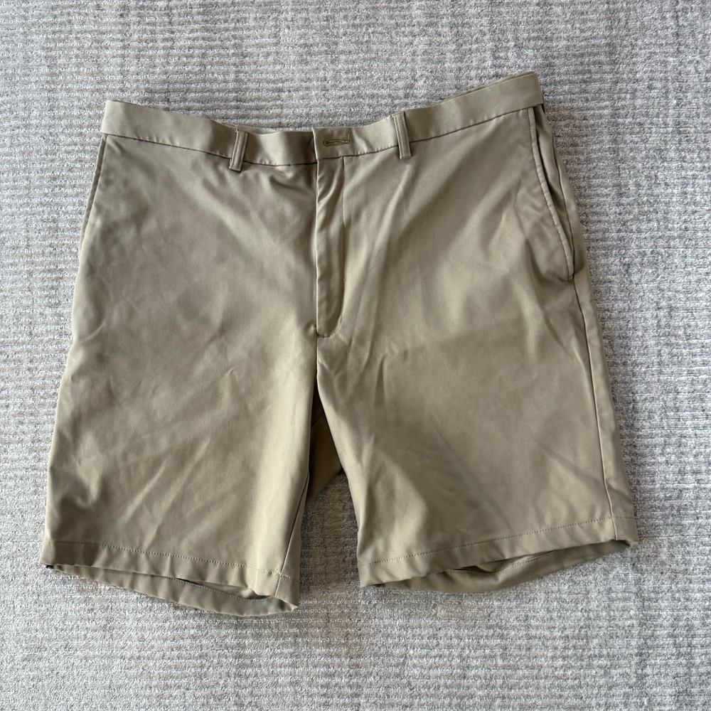 Everyday Stretch Flat-Front Shorts in Tan